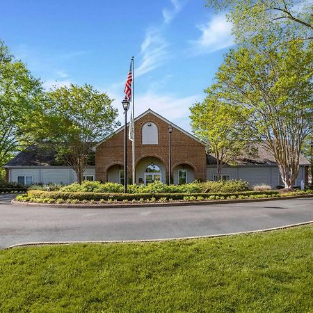 Hilton Vacation Club The Historic Powhatan Williamsburg Exterior photo